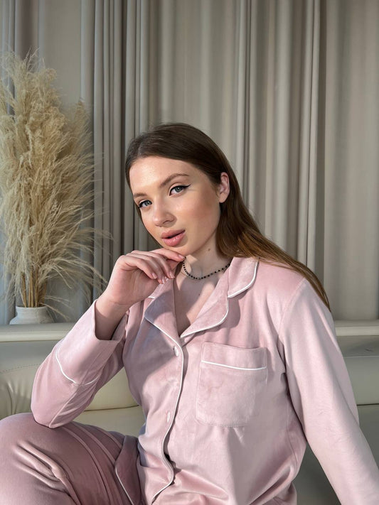 Тепла жіноча піжама Велюр плюш. Сорочка на ґудзиках та штани. Колір Рожевий.