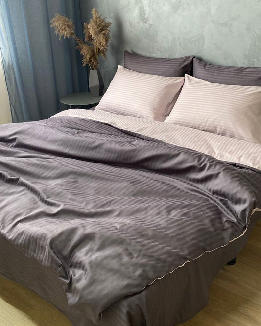 Коплект постільної білизни із страйп-сатину. Пудра сірий