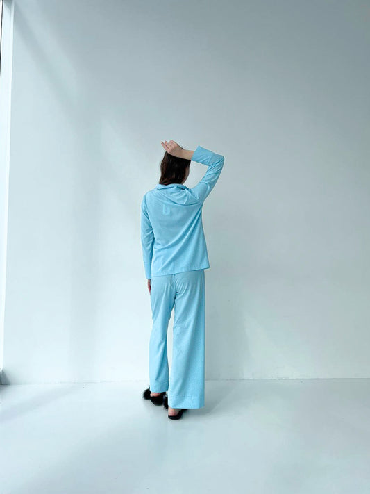 Жіноча піжама Армані шовк. Сорочка та штани. Колір Блакитний з білими краплинками.