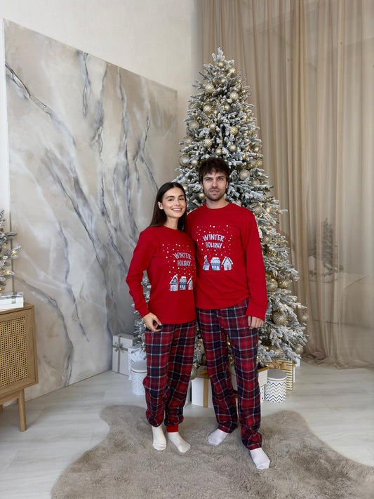 Жіноча тепла піжама Winter Holiday з начосом, комплект лонгслів і штани червоно-синя клітинка
