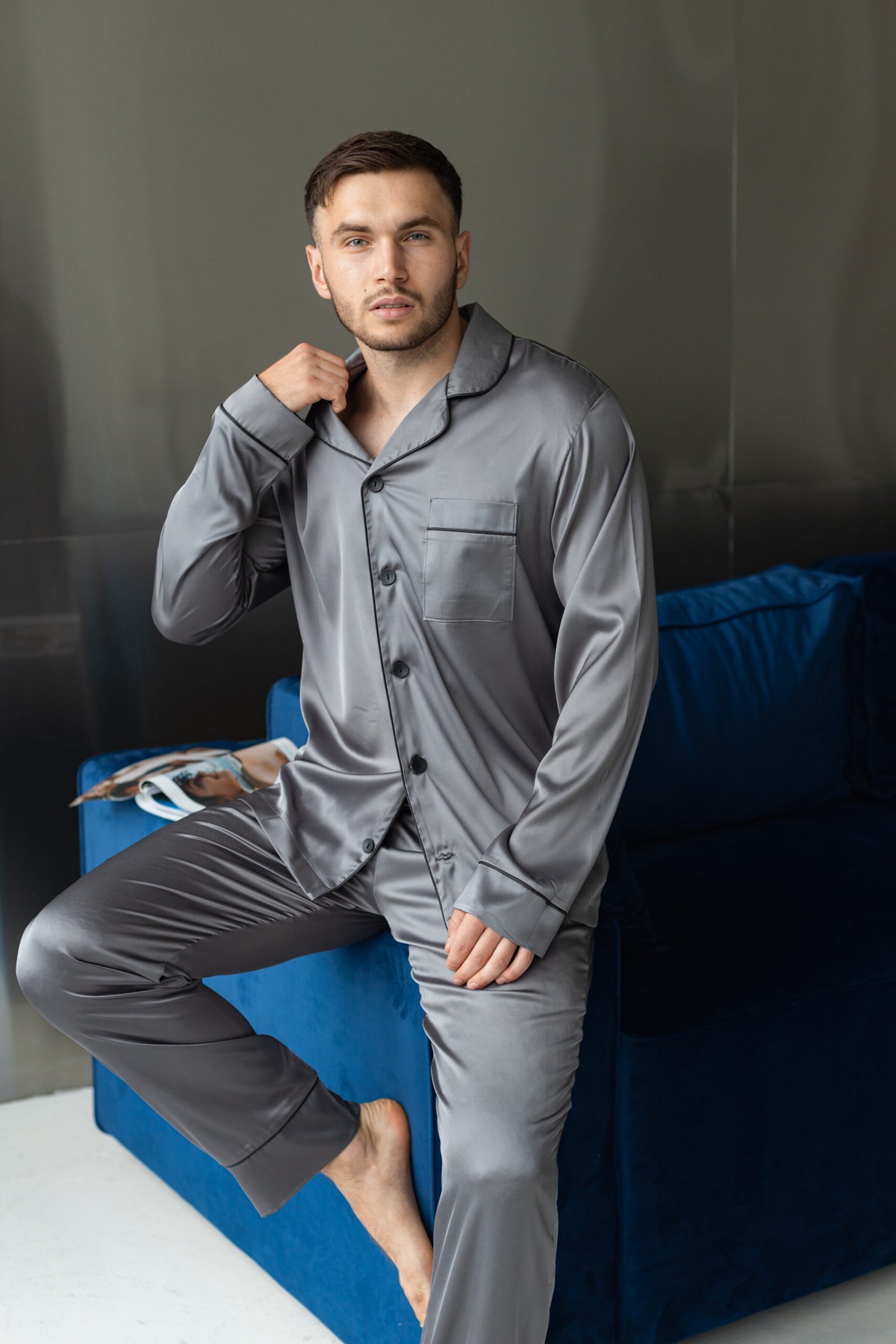 Чоловіча піжама BOBRAND повний комплект сіра