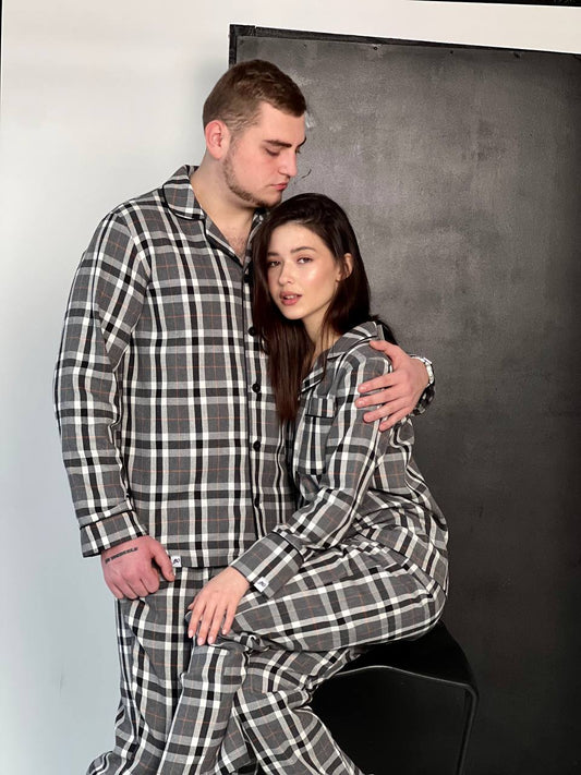 Тепла жіноча піжама в клітинку колір сірий ЧК2, з натуральної тканини. Комплект сорочка довгий рукав і штани.