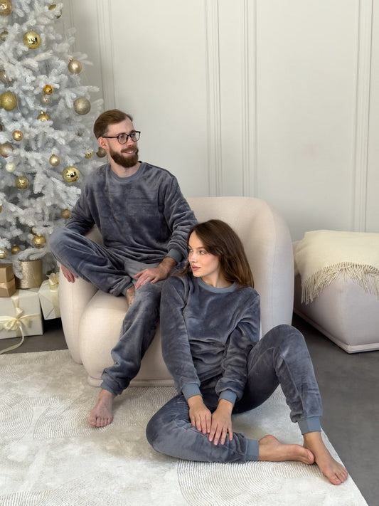 Парні теплі піжами з велсофту (сірі) — Пухнастий комплект для чоловіка та жінки
