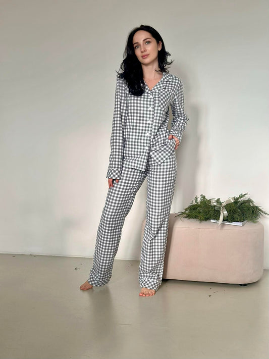 Жіноча піжама з фланелі, сіро-біла клітинка, комплект сорочка і штани