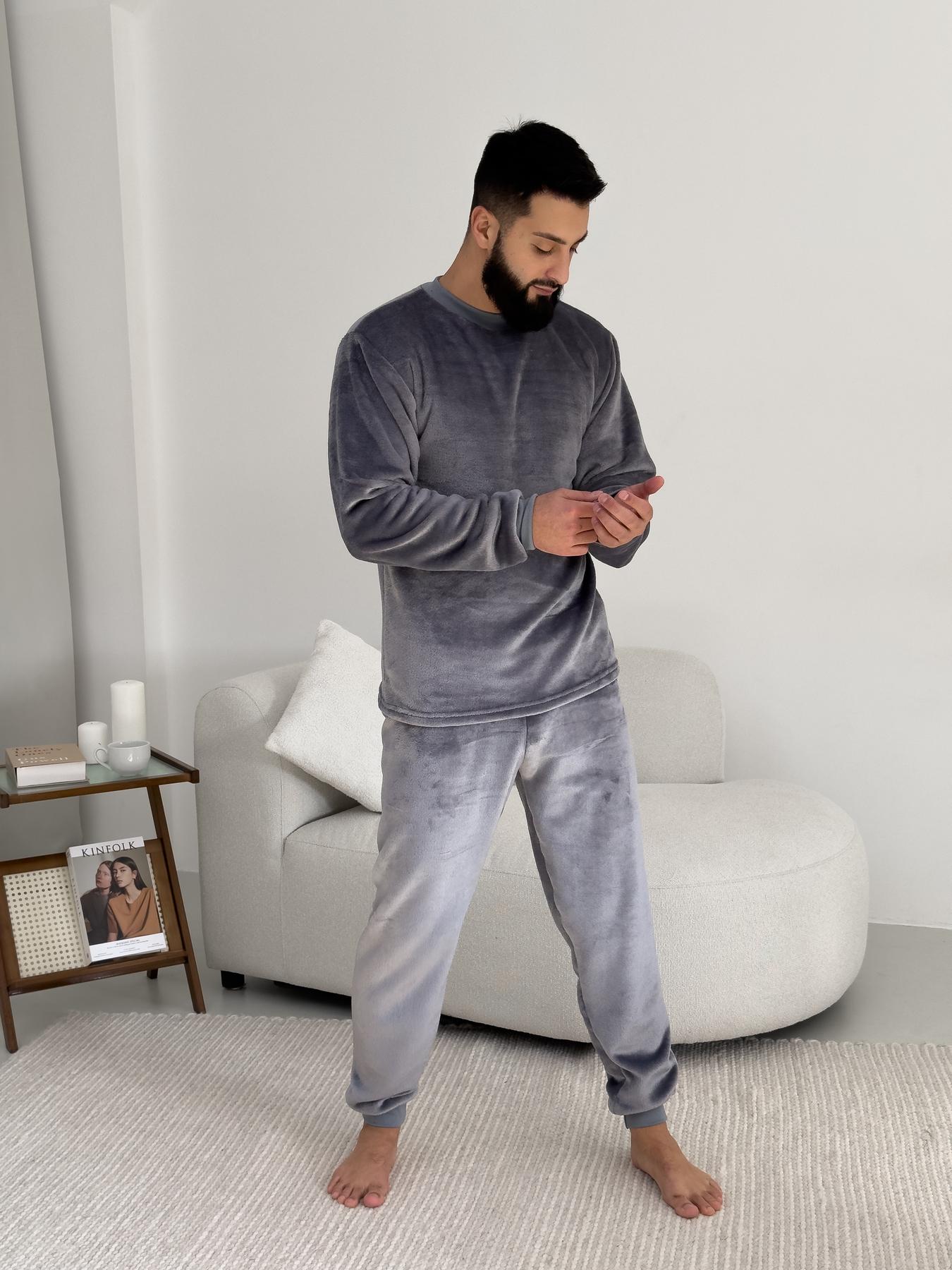 Чоловіча тепла піжама з велсофту сірого кольору з манжетами
