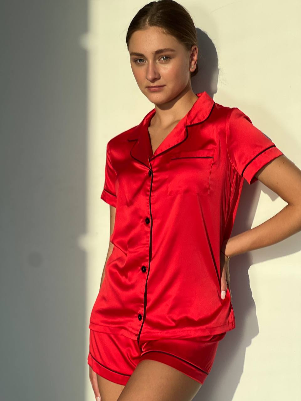 Жіноча піжама з армані шовку. Комплект сорочка з шортам. Червоний - Original Textile