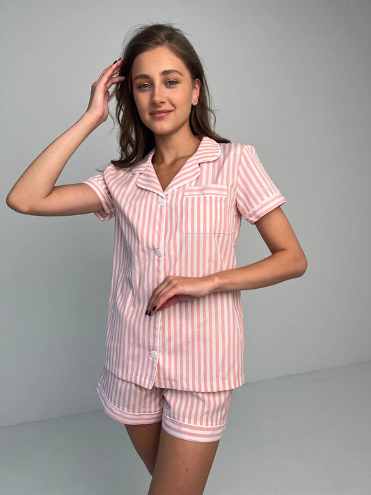 Жіноча піжама рожева в смужку з бавовни. Комплект сорочка з шортам. БК