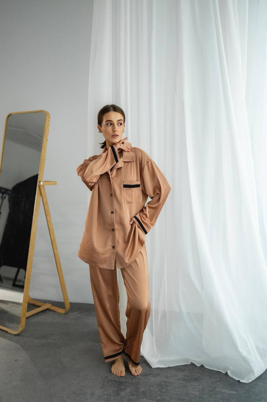 Жіноча піжама Армані шовку Victoria. Комплект Сорочка та штани. колір Бежевий. QC