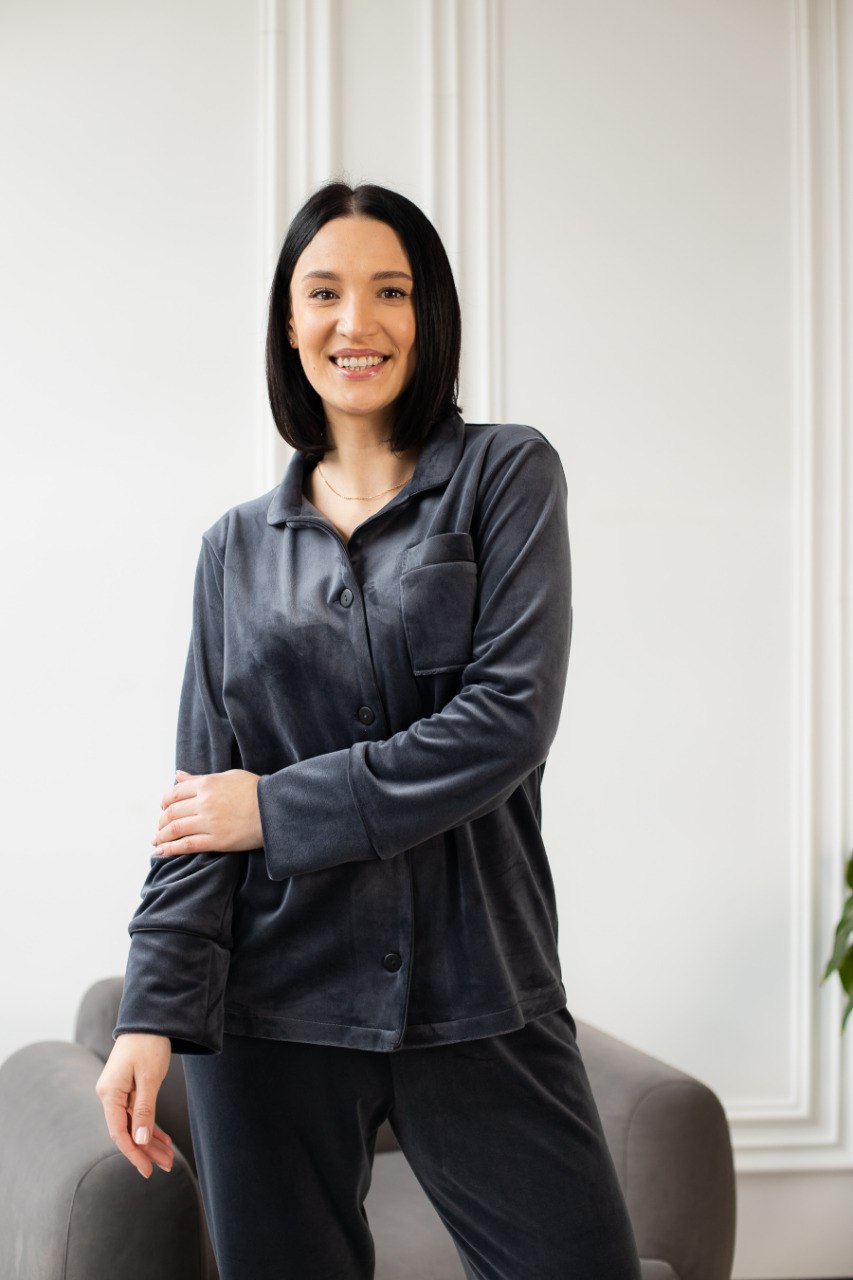 Тепла жіноча піжама, велюр плюш. Домашній костюм. Колір графіт