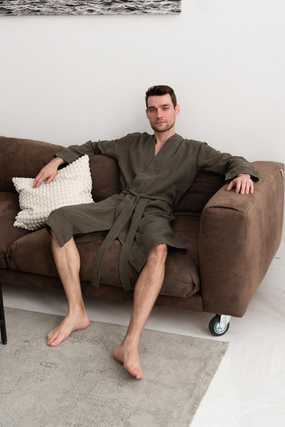 Чоловічий халат з фактурного мусліну Duna колір хакі