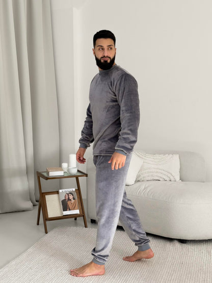 Чоловіча тепла піжама з велсофту сірого кольору з манжетами