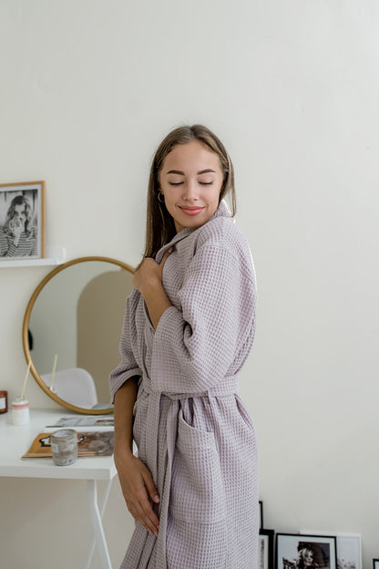 Жіночий вафельний халат з шалевим коміром, лавандово-сірий