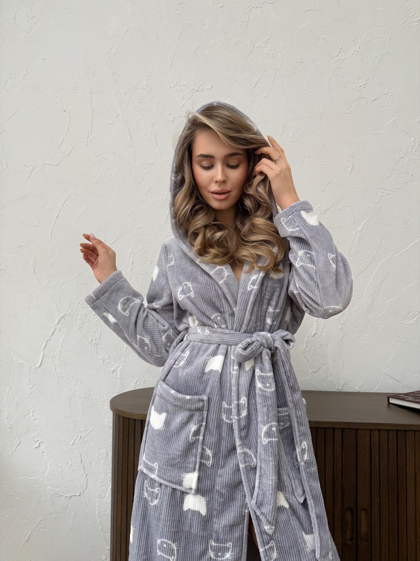 Жіночий теплий халат "Котики" з подвійним капюшоном, велсофт, сірий колір