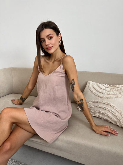 Жіночий комплект халат + сорочка з мусліну на регульованих бретелях, латте