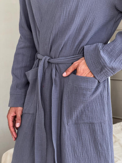 Чоловічий халат із мусліну темно-сірий з синім відтінком Estet