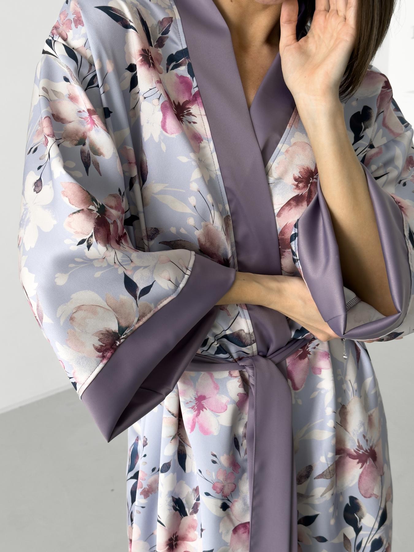 Жіночий довгий халат кімоно Morning Bloom квіти на лавандовому кольорі