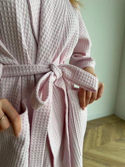 Жіночий довгий вафельний халат із шалевим коміром, світло-ліловий
