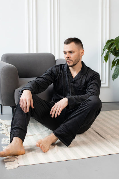 Чоловіча велюрова піжама BOBRAND чорного кольору — фото 6
