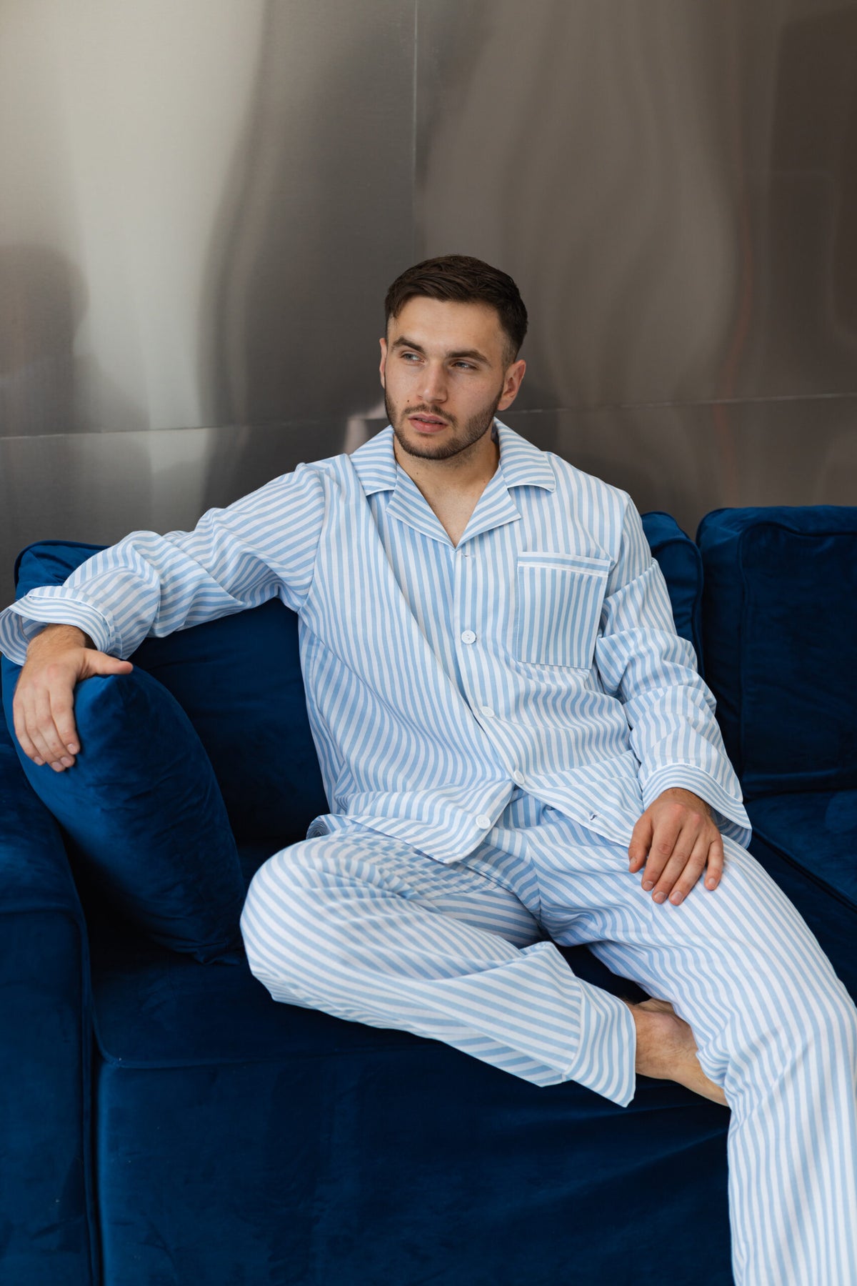 Чоловіча бавовняна піжама BOBRAND блакитного кольору — фото 7