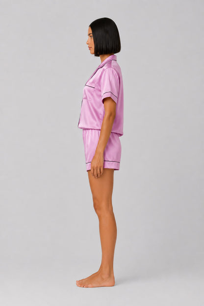 Шовкова піжама Pink Satin на моделі фронтальний вигляд