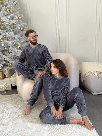 Парні теплі піжами з велсофту (сірі) — Пухнастий комплект для чоловіка та жінки