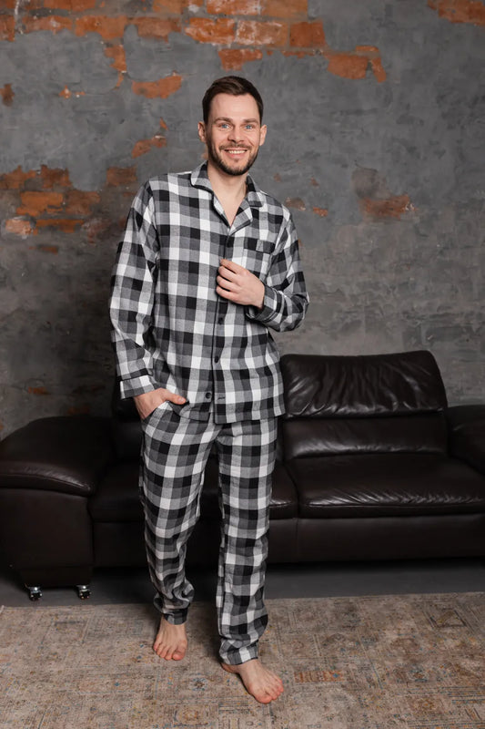 Чоловіча піжама в клітинку з байкової фланелі, чорний та білий, тепла зимова піжама для комфортного сну – ідеальний вибір для чоловічих піжам.