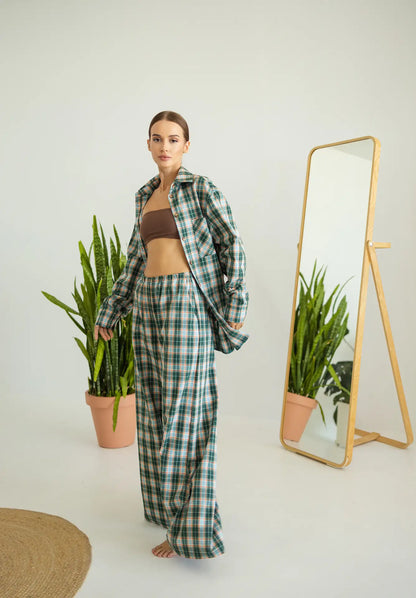 Тепла жіноча піжама в клітинку з байки, зелений колір – довгий рукав, штани, ідеальна для холодних вечорів  