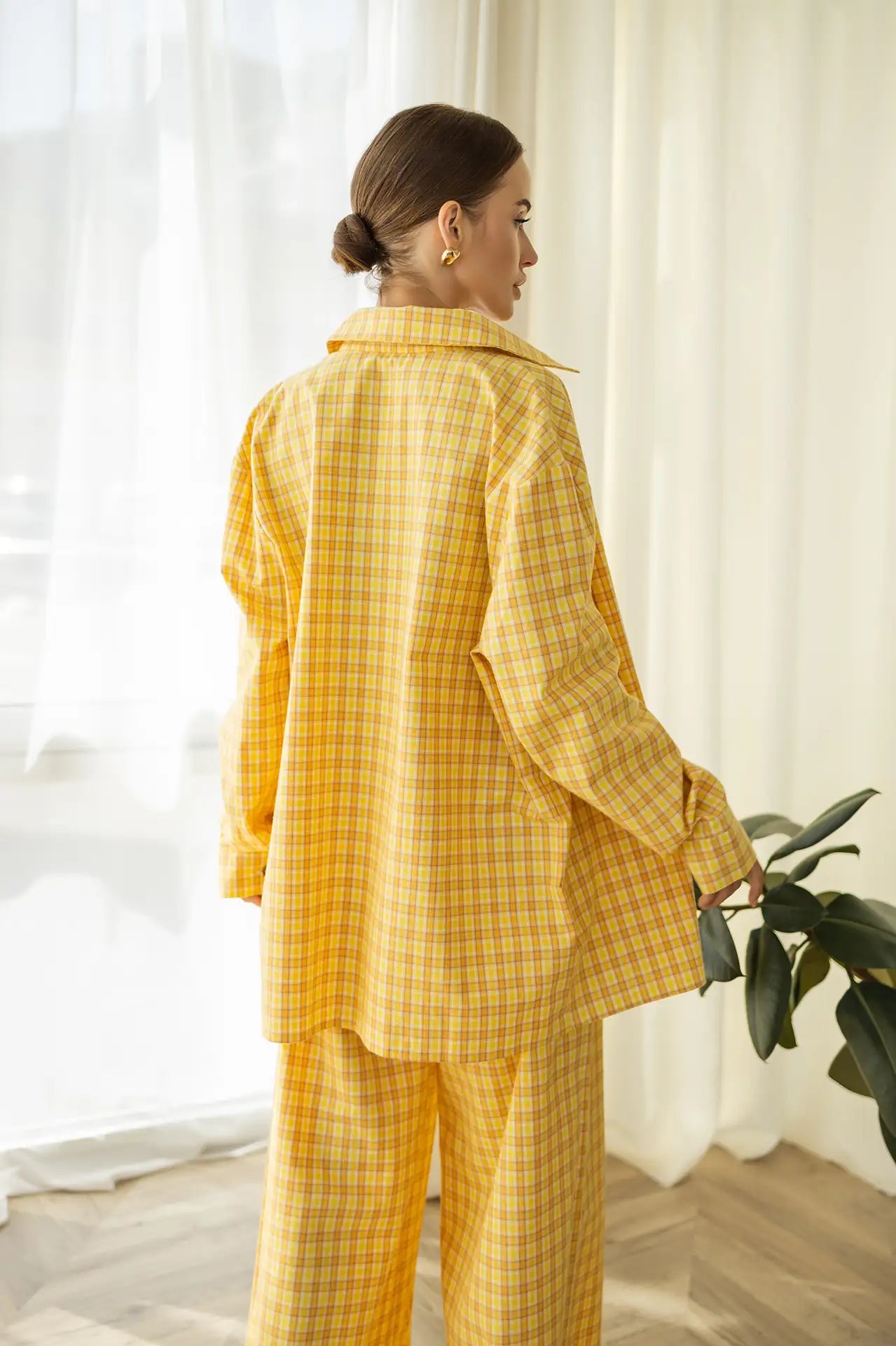Тепла піжама жіноча в клітинку, жовтий, з м’якої байкової тканини, комплект: сорочка та штани для затишку