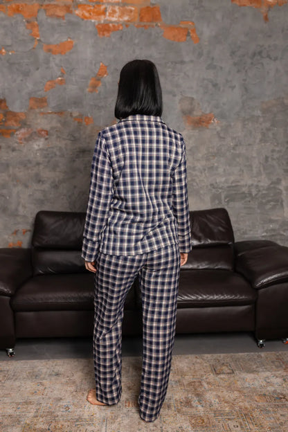 Стильна синя піжама в клітинку для жінок, котон люкс, комплект: сорочка з довгим рукавом і м’які штани.  
