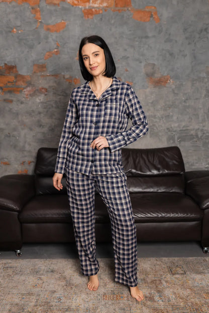 Стильна синя піжама в клітинку для жінок, котон люкс, комплект: сорочка з довгим рукавом і м’які штани.  